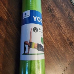 Yoga Mat 5mm by Red Star